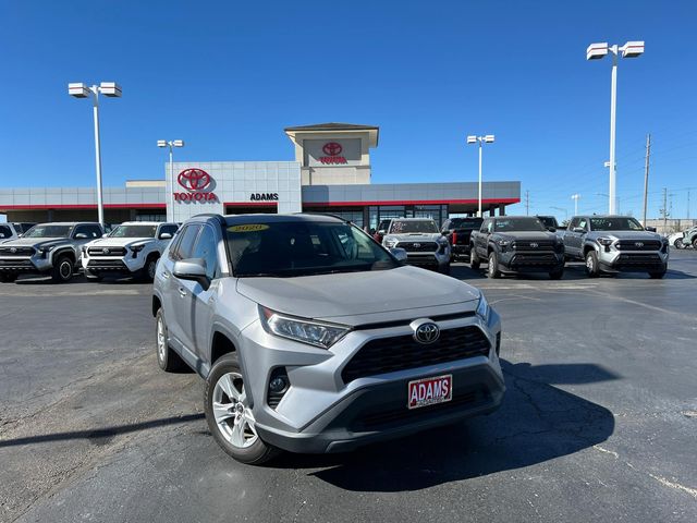 2020 Toyota RAV4 XLE