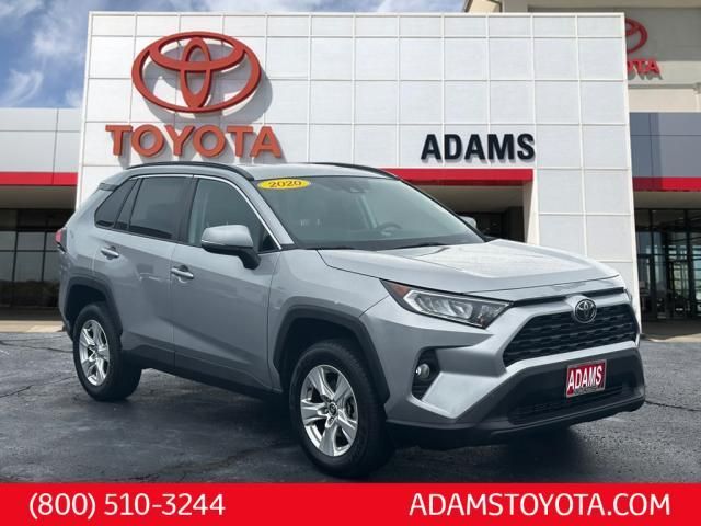 2020 Toyota RAV4 XLE