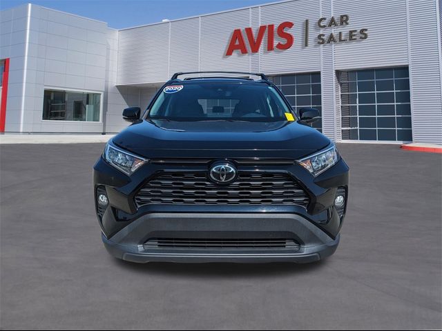 2020 Toyota RAV4 XLE