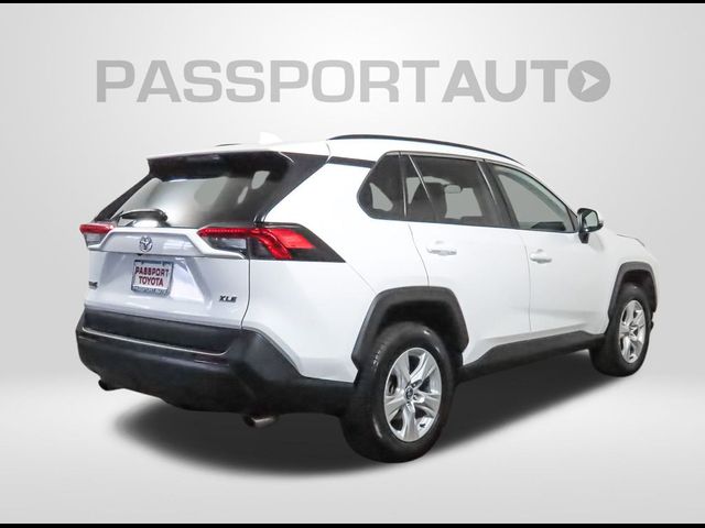 2020 Toyota RAV4 XLE