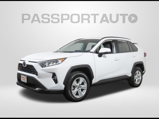 2020 Toyota RAV4 XLE