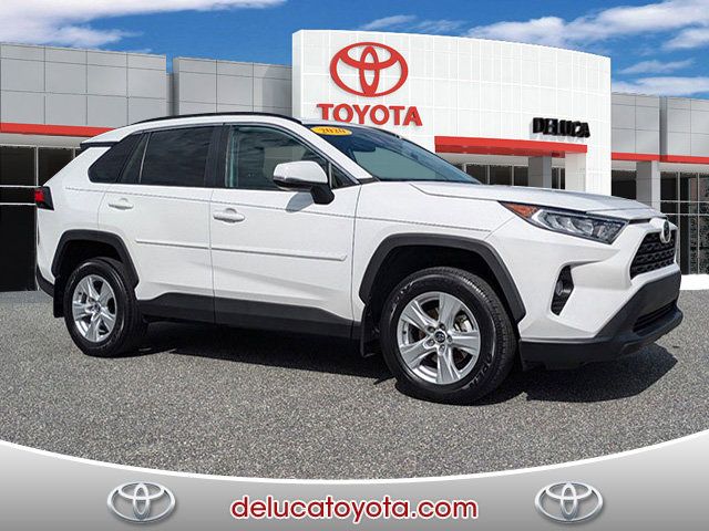 2020 Toyota RAV4 XLE