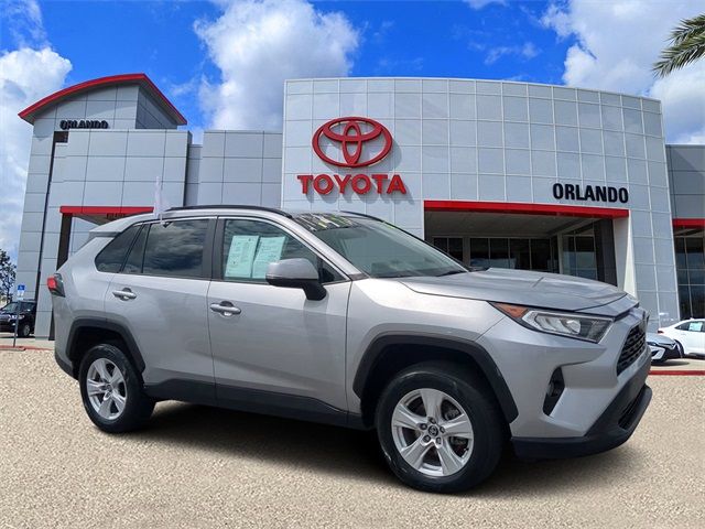 2020 Toyota RAV4 XLE