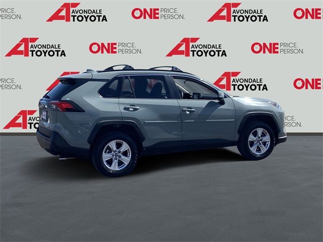 2020 Toyota RAV4 XLE