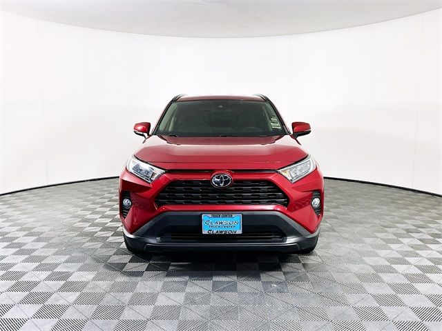 2020 Toyota RAV4 XLE