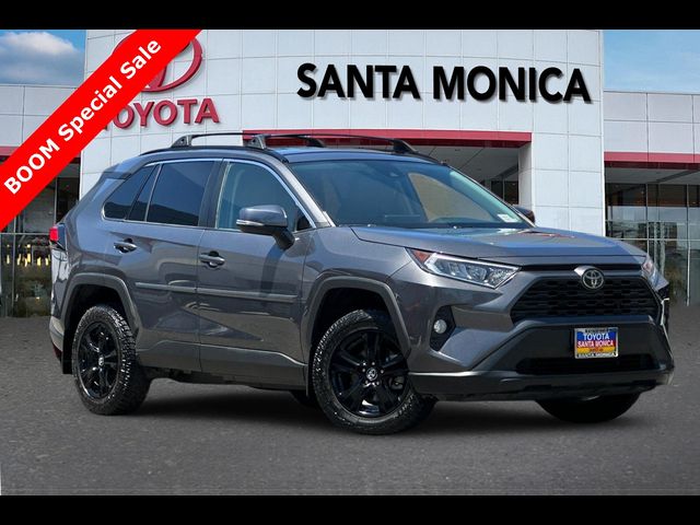 2020 Toyota RAV4 XLE