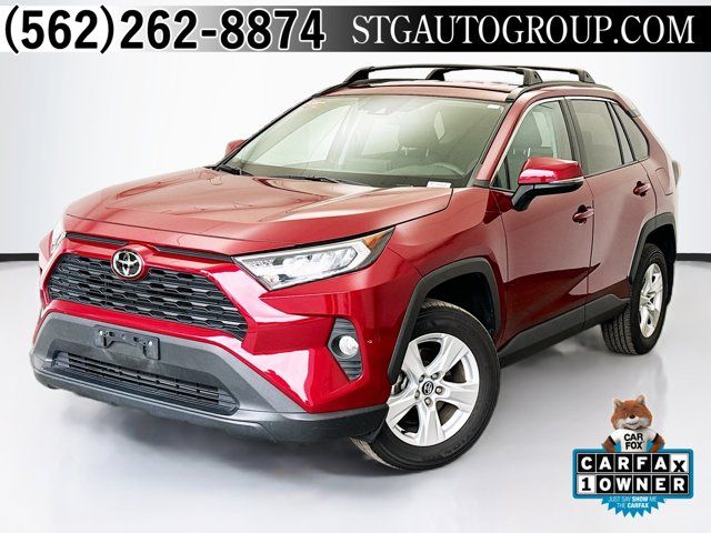 2020 Toyota RAV4 XLE