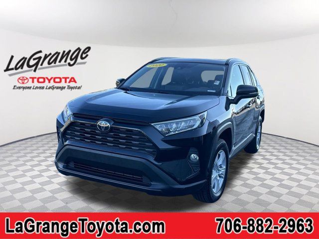 2020 Toyota RAV4 XLE