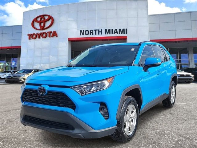 2020 Toyota RAV4 XLE