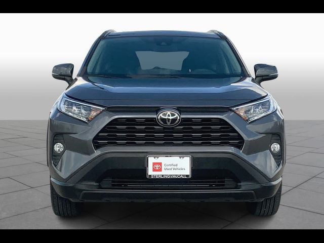 2020 Toyota RAV4 XLE