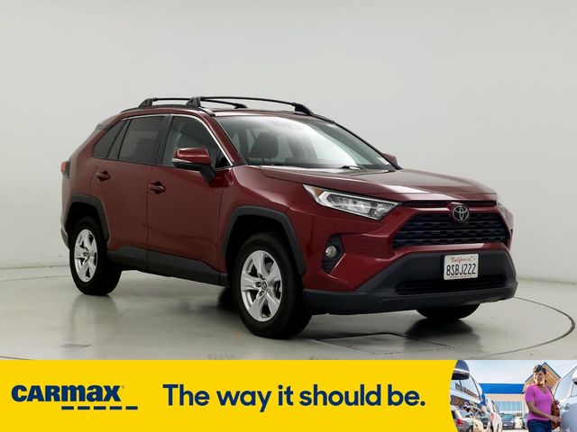 2020 Toyota RAV4 XLE