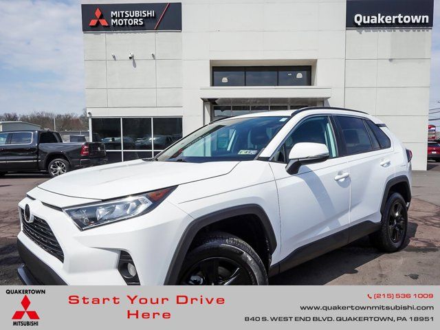2020 Toyota RAV4 XLE