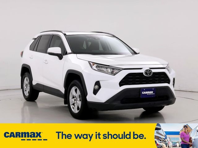 2020 Toyota RAV4 XLE