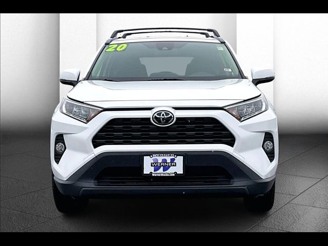 2020 Toyota RAV4 XLE