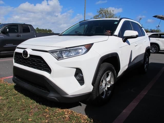 2020 Toyota RAV4 XLE