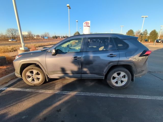 2020 Toyota RAV4 XLE