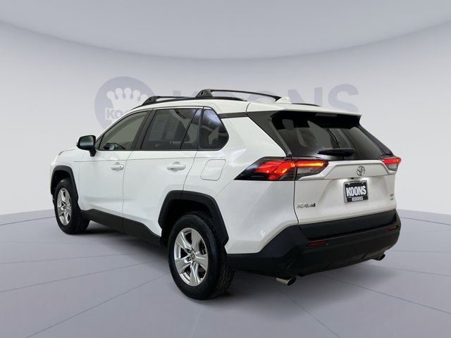 2020 Toyota RAV4 XLE