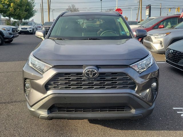 2020 Toyota RAV4 XLE