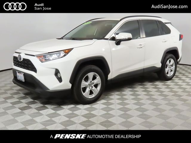 2020 Toyota RAV4 XLE