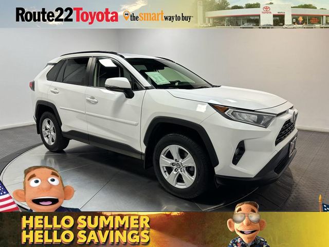 2020 Toyota RAV4 XLE