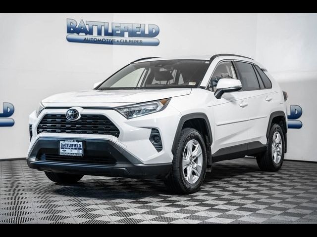 2020 Toyota RAV4 XLE