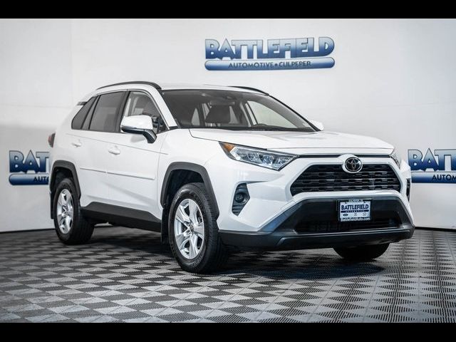 2020 Toyota RAV4 XLE