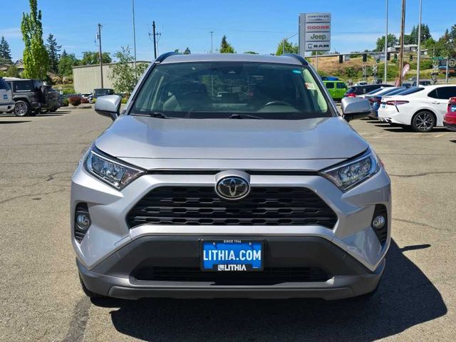 2020 Toyota RAV4 XLE