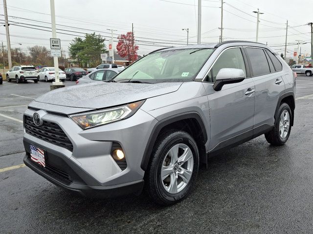 2020 Toyota RAV4 XLE