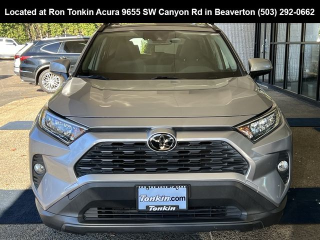 2020 Toyota RAV4 XLE