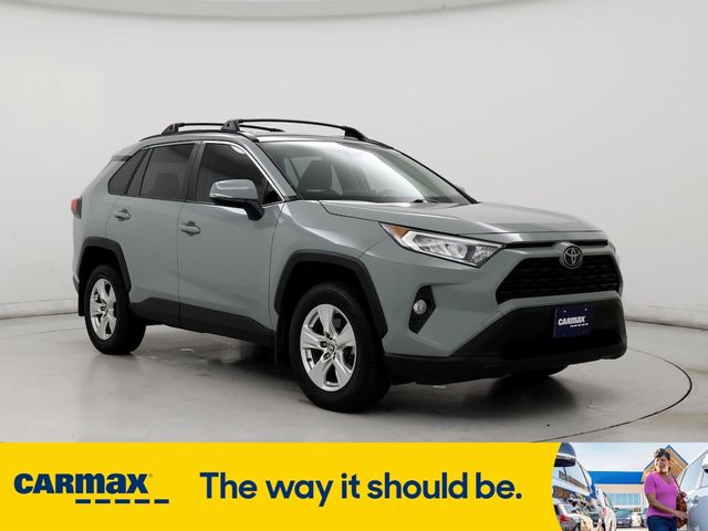 2020 Toyota RAV4 XLE