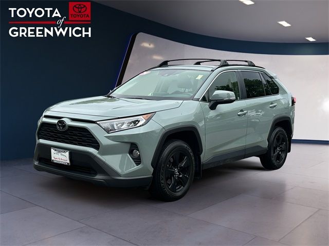 2020 Toyota RAV4 XLE