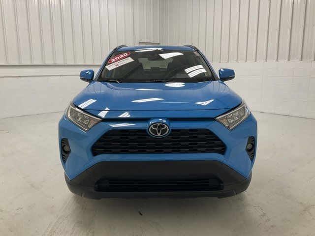 2020 Toyota RAV4 XLE