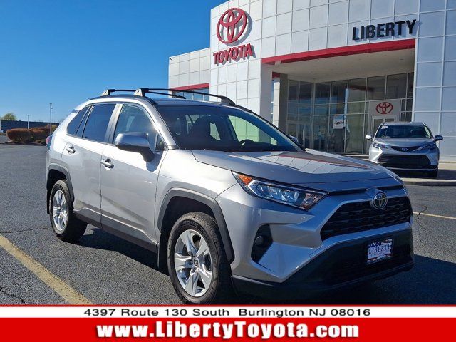 2020 Toyota RAV4 XLE