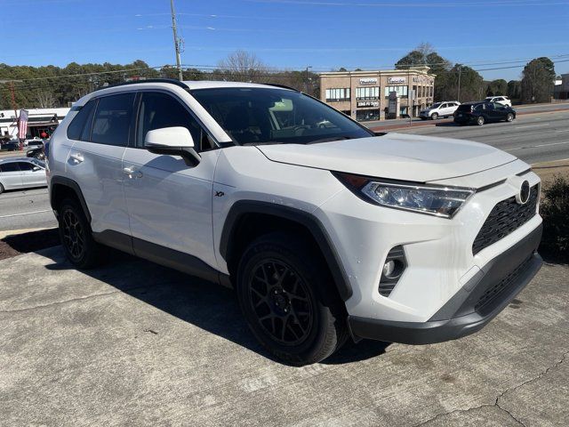 2020 Toyota RAV4 XLE