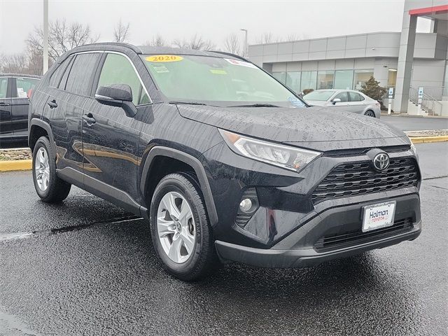 2020 Toyota RAV4 XLE