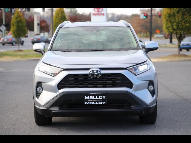 2020 Toyota RAV4 XLE