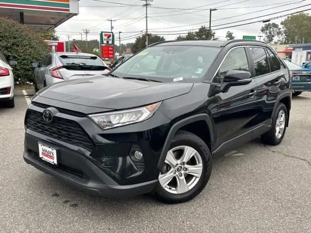 2020 Toyota RAV4 XLE