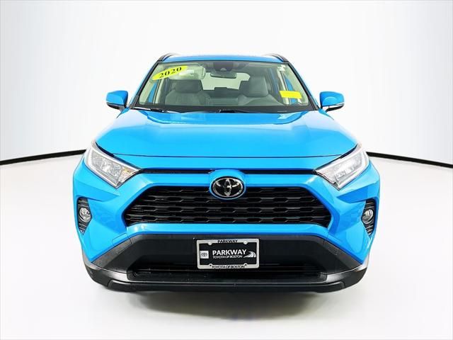 2020 Toyota RAV4 XLE