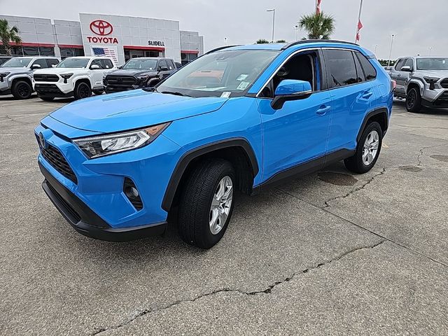 2020 Toyota RAV4 XLE