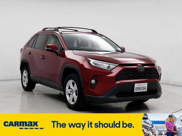 2020 Toyota RAV4 XLE