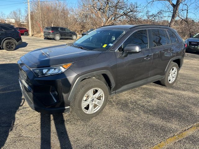 2020 Toyota RAV4 XLE