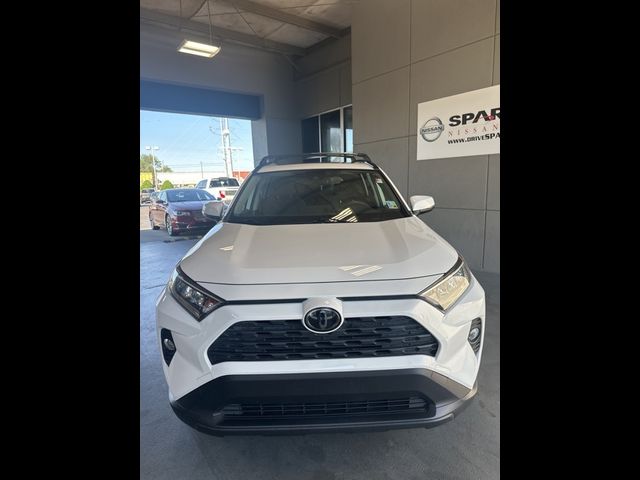 2020 Toyota RAV4 XLE