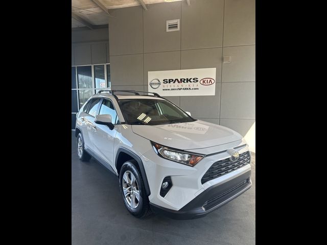 2020 Toyota RAV4 XLE