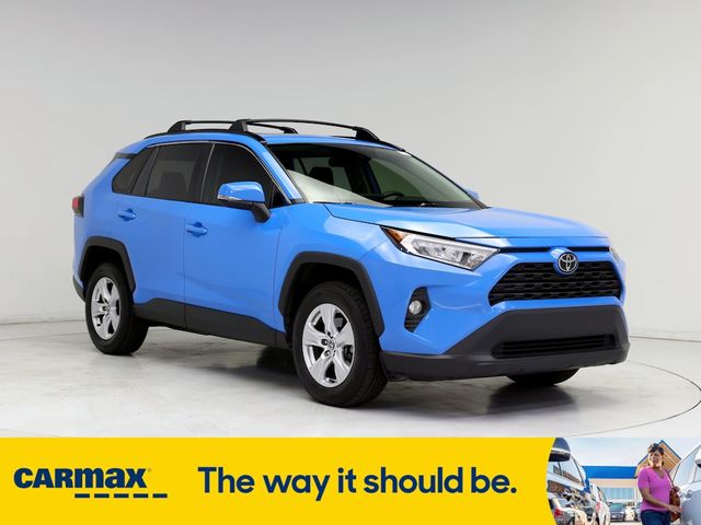 2020 Toyota RAV4 XLE