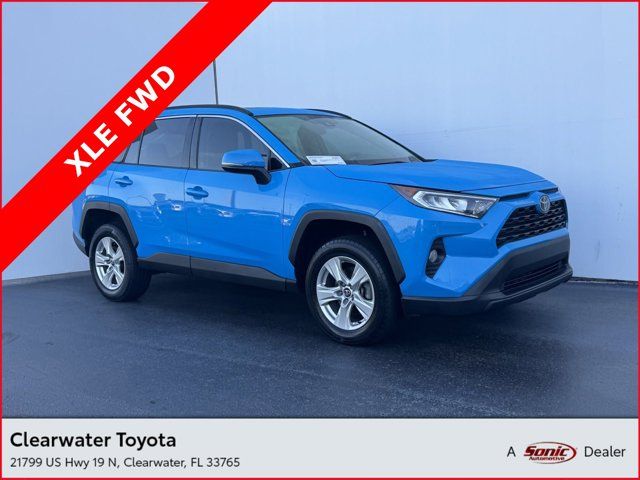 2020 Toyota RAV4 XLE