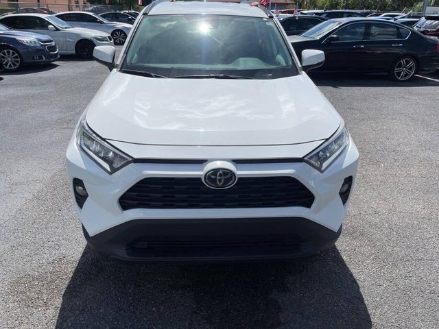 2020 Toyota RAV4 XLE