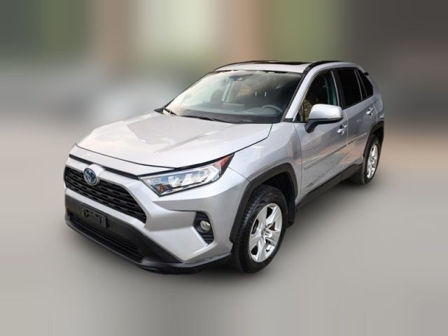 2020 Toyota RAV4 XLE