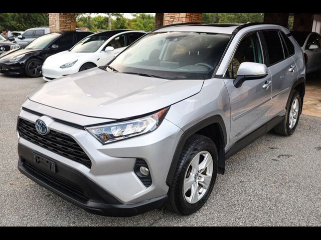 2020 Toyota RAV4 XLE