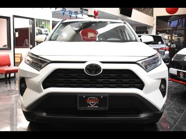 2020 Toyota RAV4 XLE Premium