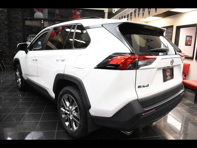 2020 Toyota RAV4 XLE Premium